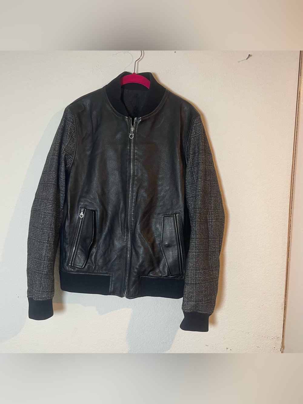 Salvatore Ferragamo Men’s Black Calf Leather Bomber Jacket IT 46 Made in Italy